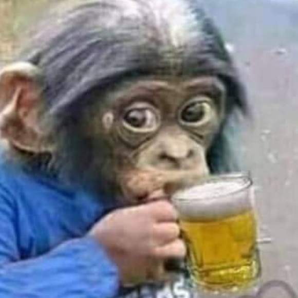 Meet your Posher, April - Picture 1 of 1